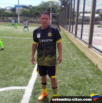 luienq2000 - date a Colombian, 100% free luienq2000