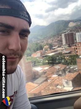 dbird420x - date a Colombian, 100% free dbird420x