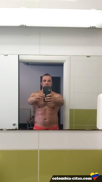 fredimb - date a Colombian, 100% free fredimb