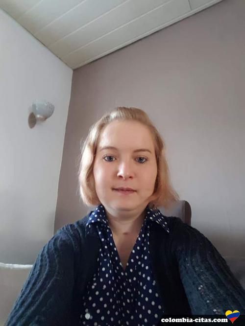 emily8 - date a Colombian, 100% free emily8