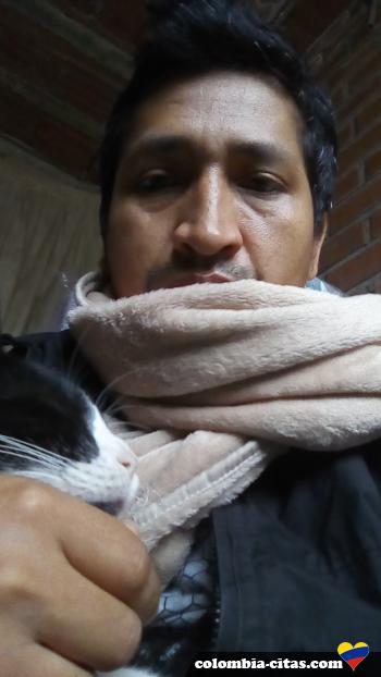 willy37 - date a Colombian, 100% free willy37