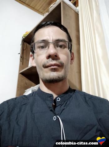 lenon - date a Colombian, 100% free lenon