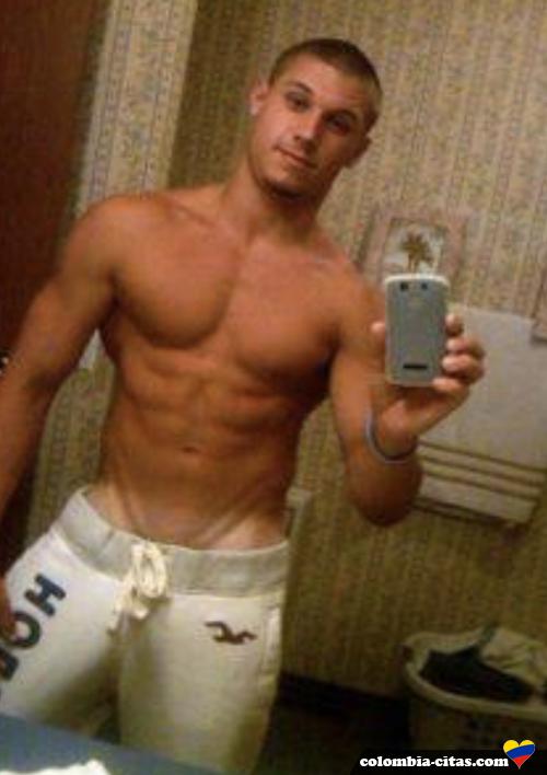 robbie87 - date a Colombian, 100% free robbie87