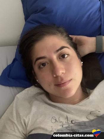 laur123 - date a Colombian, 100% free laur123