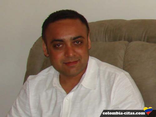 paul1 - date a Colombian, 100% free paul1