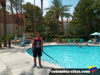 hugebear - date a Colombian, 100% free hugebear