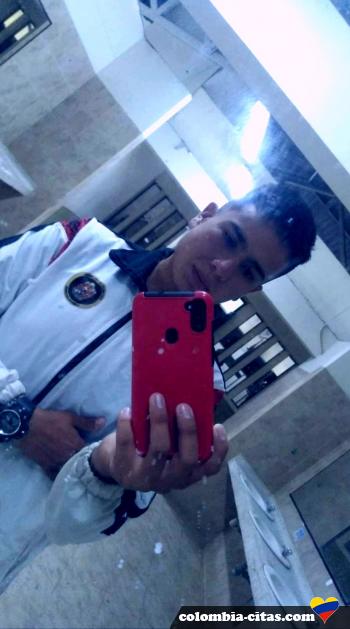 andresv - date a Colombian, 100% free andresv