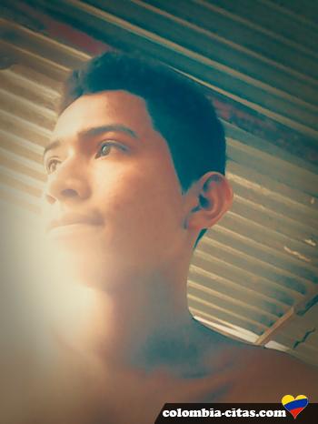 krlos0511 - date a Colombian, 100% free krlos0511