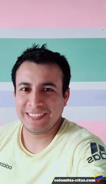 csteven - date a Colombian, 100% free csteven