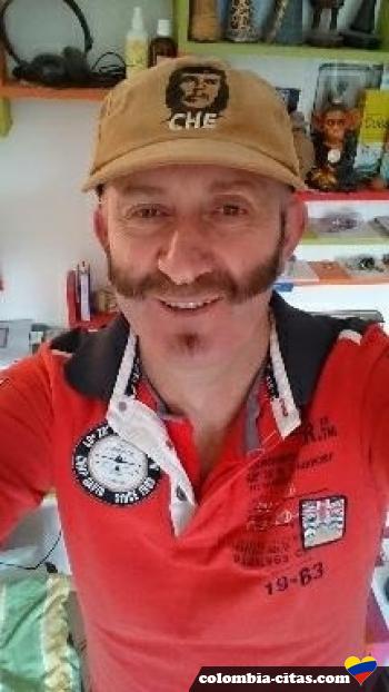 martin7 - date a Colombian, 100% free martin7