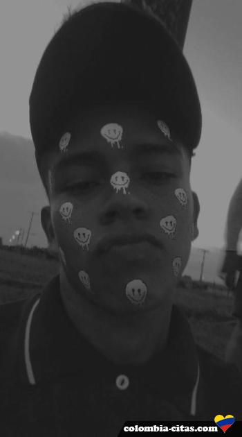 leonard021 - date a Colombian, 100% free leonard021