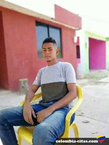 romario - date a Colombian, 100% free romario