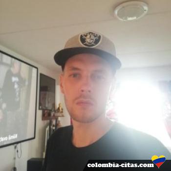 sandels - date a Colombian, 100% free sandels