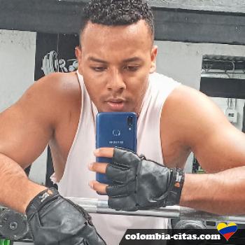 michael96 - date a Colombian, 100% free michael96