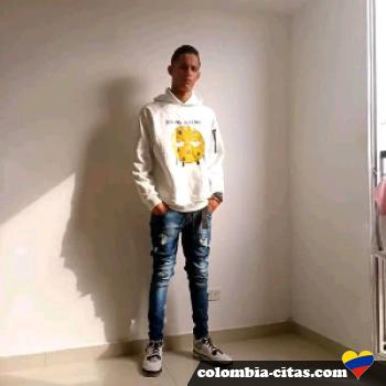jose715 - date a Colombian, 100% free jose715