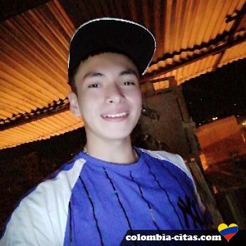 adrian55 - date a Colombian, 100% free adrian55