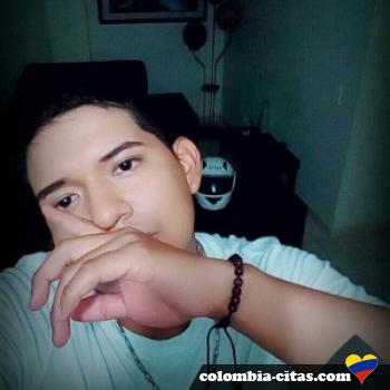 royerb97 - date a Colombian, 100% free royerb97