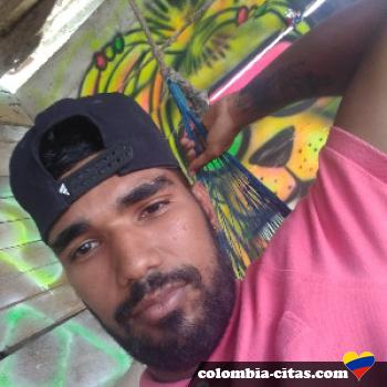 johnp93 - date a Colombian, 100% free johnp93