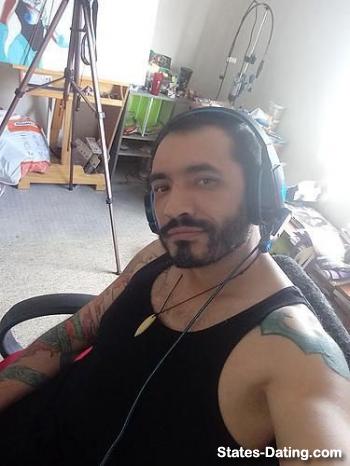 darel - date a Colombian, 100% free darel