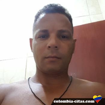 charles - date a Colombian, 100% free charles