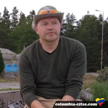 risto - date a Colombian, 100% free risto