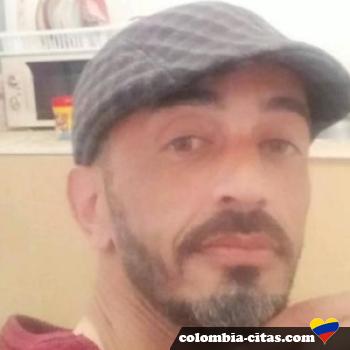 yacine - date a Colombian, 100% free yacine