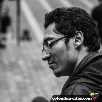 jero25 - date a Colombian, 100% free jero25