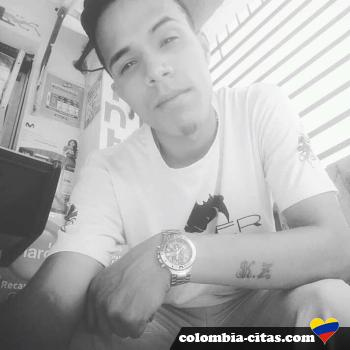 pokermikel - date a Colombian, 100% free pokermikel