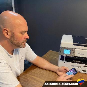 benard56 - date a Colombian, 100% free benard56