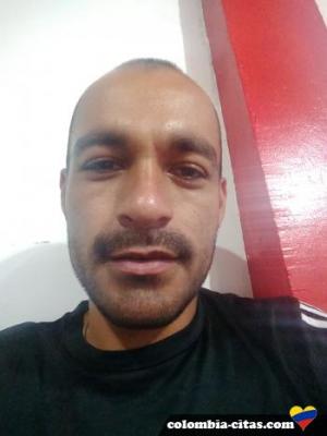 carlos11 - date a Colombian, 100% free carlos11