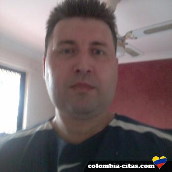 football9 - date a Colombian, 100% free football9
