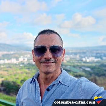 jhoncarlos - date a Colombian, 100% free jhoncarlos